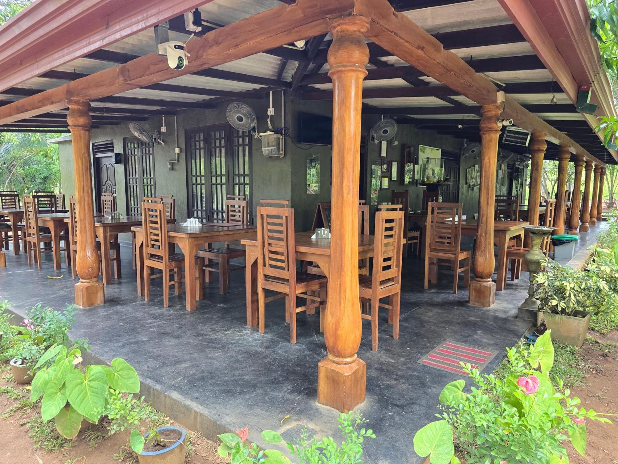 Wilpattu Homestay By Ceylon Exterior photo