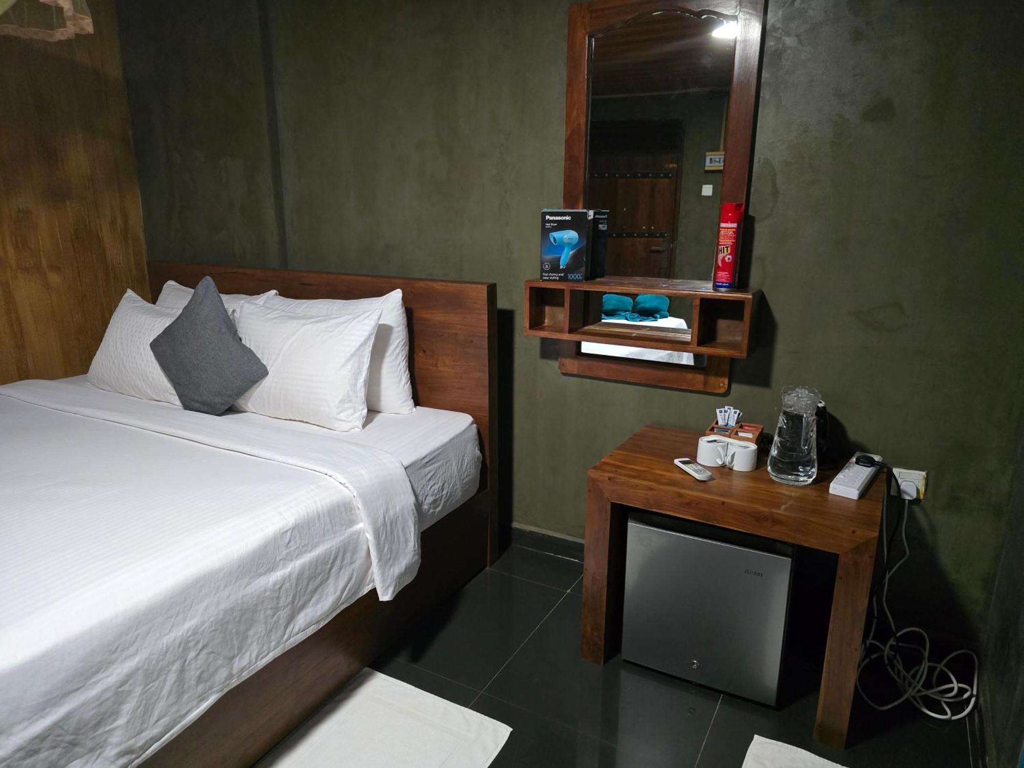 Wilpattu Homestay By Ceylon Exterior photo
